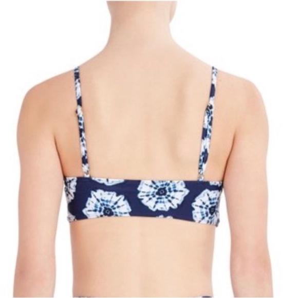 BCBG/Paris Navy Blue Tie Dye Wrap PillOn Bikini Top Adjustable Straps Large - Picture 3 of 9